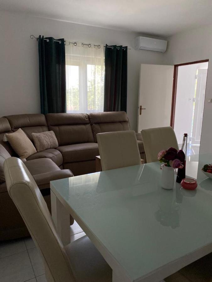 Holiday House Ana Skradin Εξωτερικό φωτογραφία